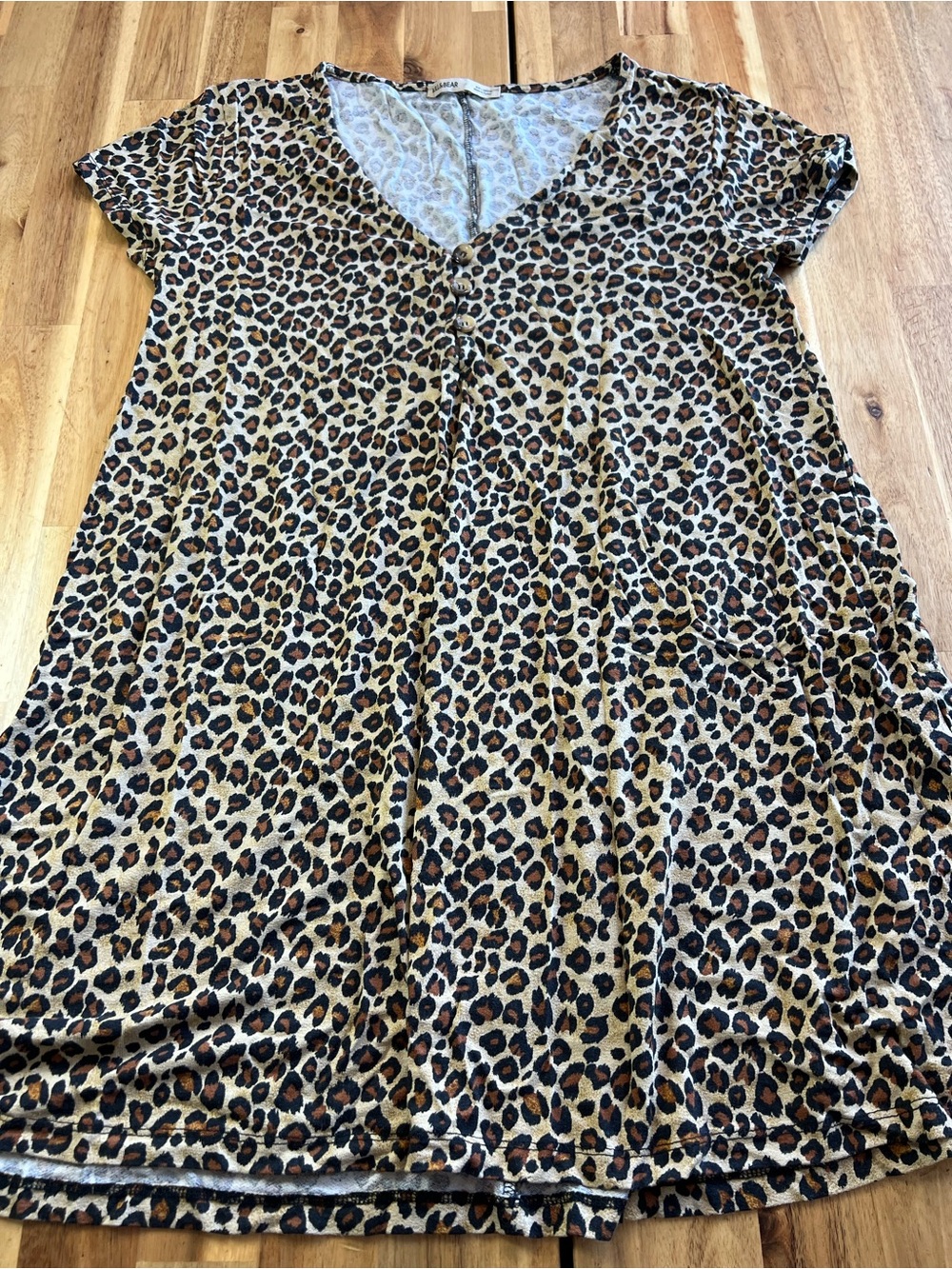Pull&Bear Leopard Print Babydoll Tunic Top Women’s Large V-Neck Button Front